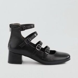 BC by Seychelles Black Strappy Heels